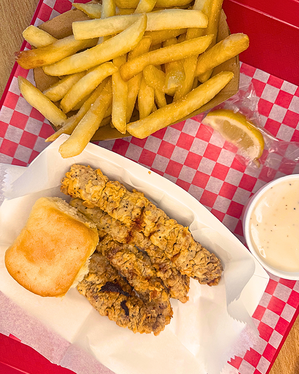 Steak fingers meal